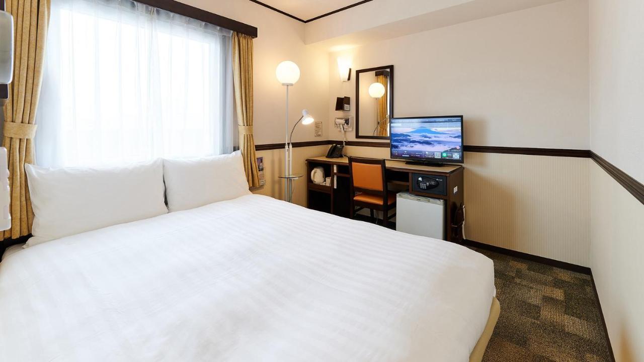 Toyoko Inn Chiba Ekimae Extérieur photo