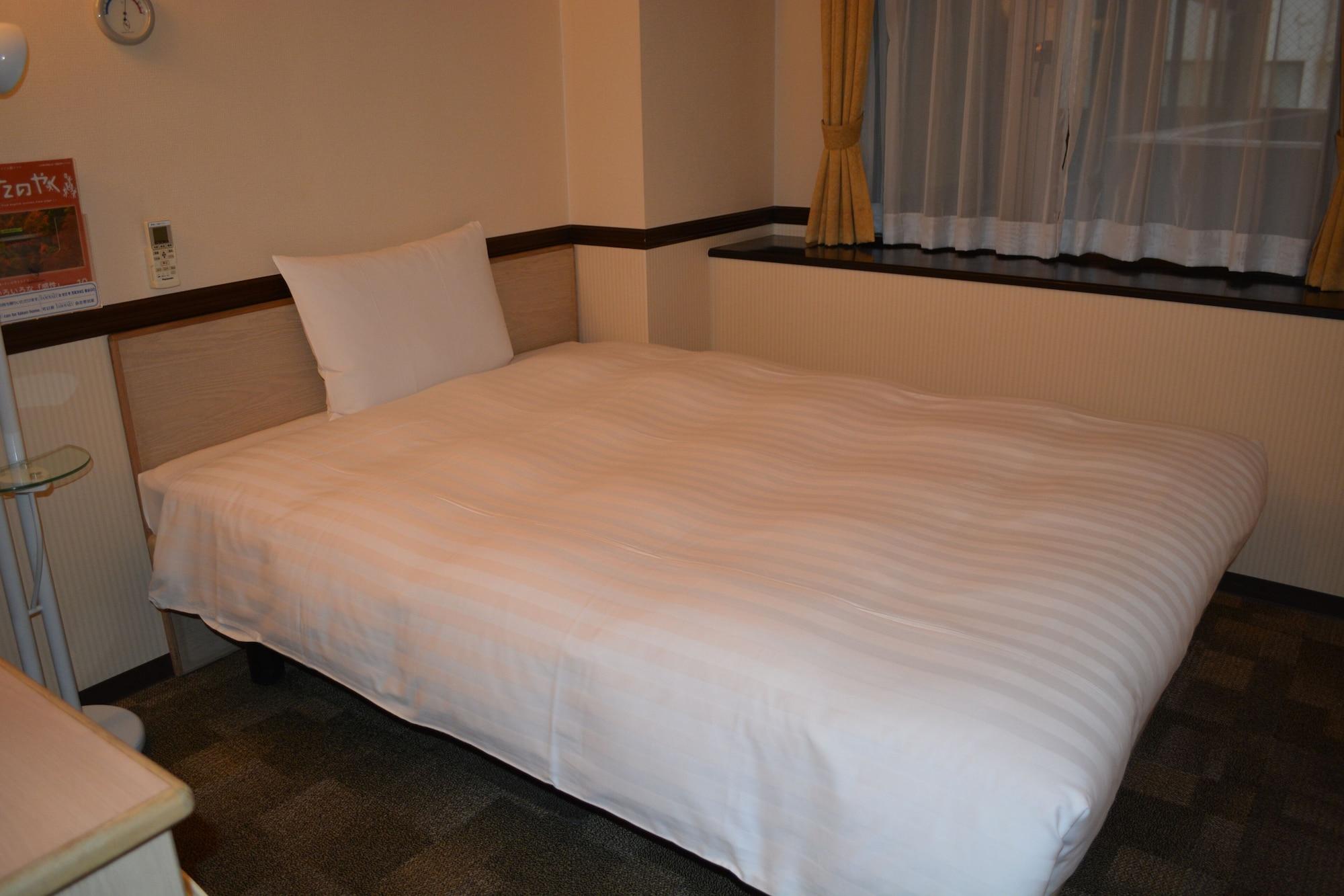 Toyoko Inn Chiba Ekimae Extérieur photo