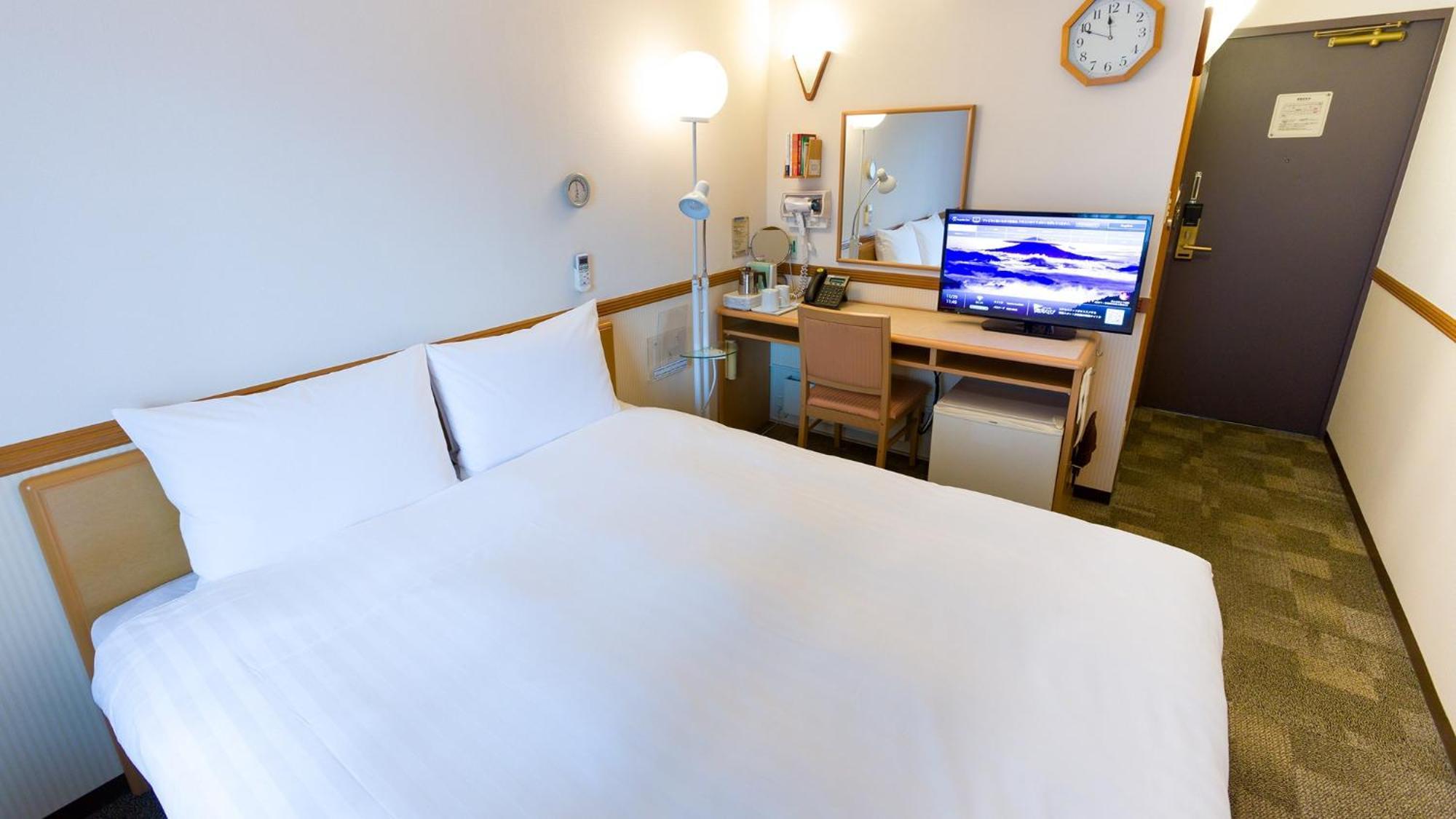 Toyoko Inn Chiba Ekimae Chambre photo