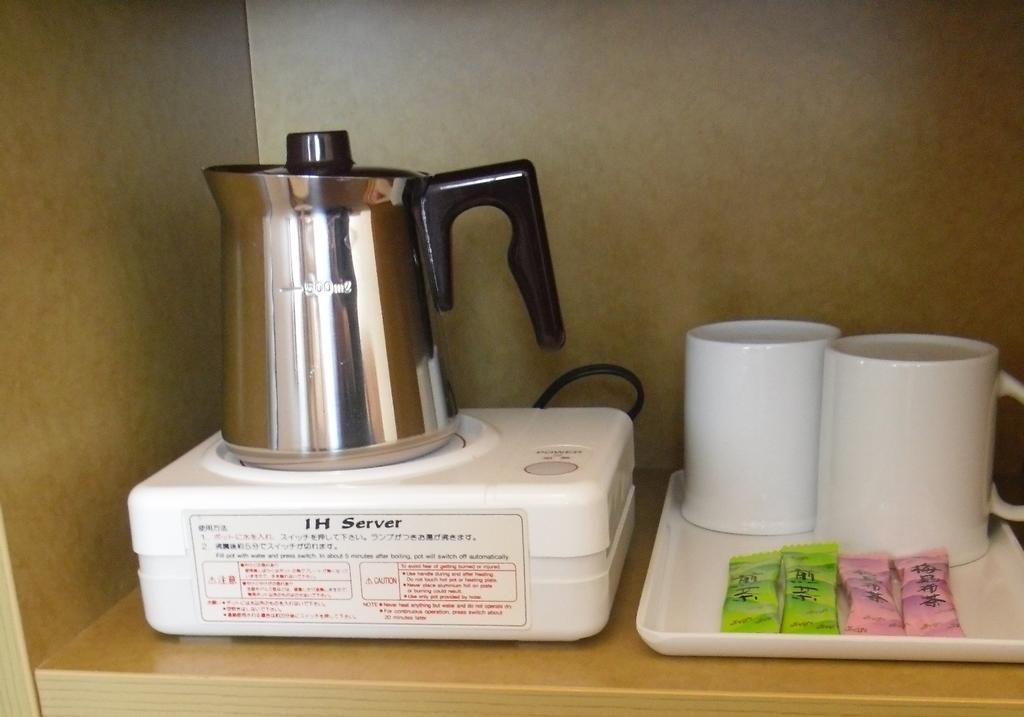 Toyoko Inn Chiba Ekimae Extérieur photo